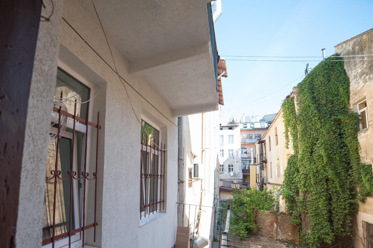 City Center Apartment Lviv Dış mekan fotoğraf